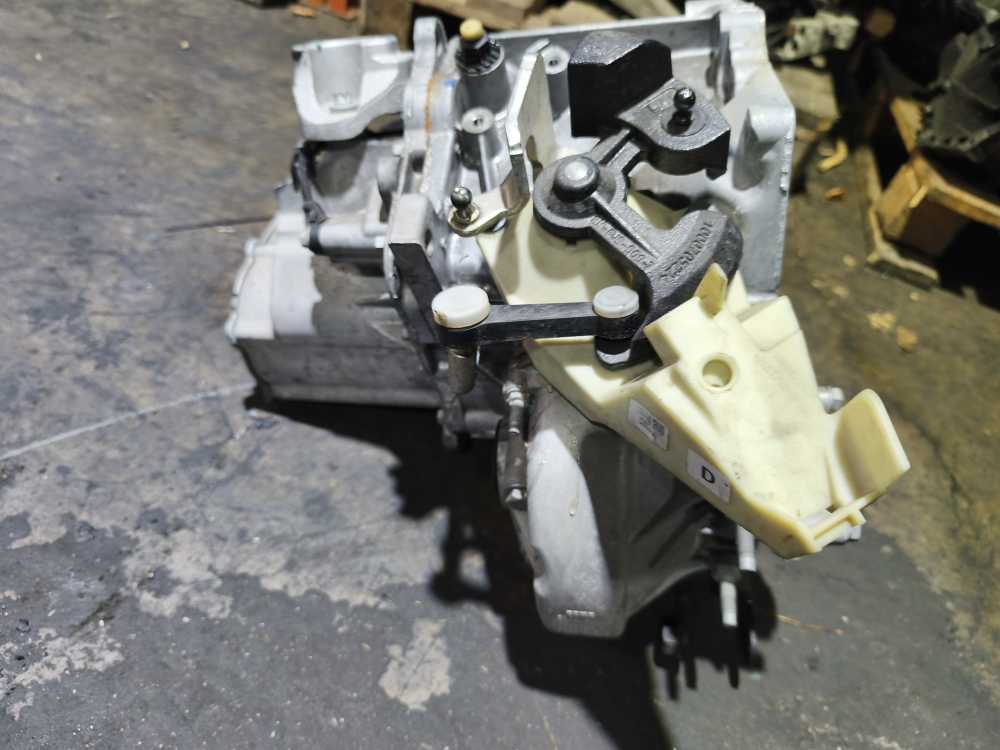 BOITE DE VITESSE MANUEL CITROEN/PEUGEOT  - Vue 4